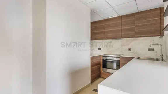 Partial Marina View / Prime Location / Unfurnished at Jumeirah Beach Residence photo 7