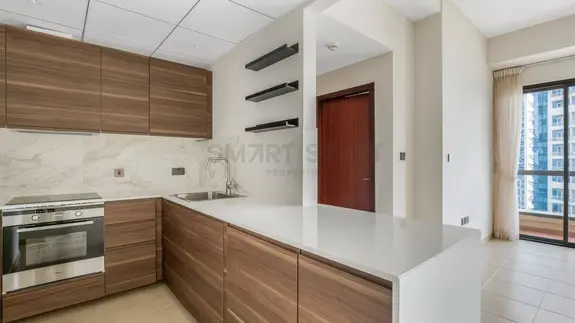 Partial Marina View / Prime Location / Unfurnished at Jumeirah Beach Residence photo 9