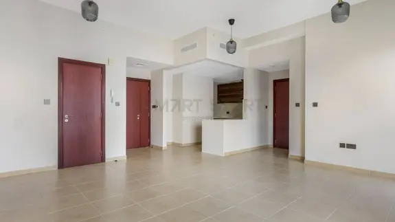 Partial Marina View / Prime Location / Unfurnished at Jumeirah Beach Residence photo 6