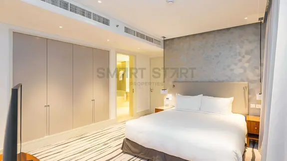 Fully furnished / High floor / Vacant at Downtown Dubai photo 9