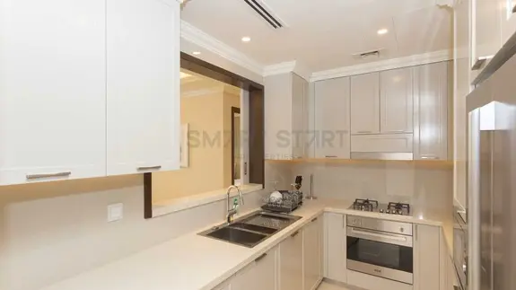 Hotel Apartment / Furnished / Prime Location at Downtown Dubai photo 5