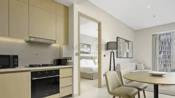 Fully Furnished / Perfect Location at Downtown Dubai photo 3