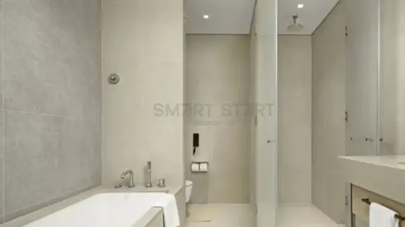 Fully Furnished / Perfect Location at Downtown Dubai photo 7